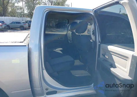 2012 Ram 1500 Slt z USA, uszkodzony, nr VIN 1C6RD7LT7CS305103